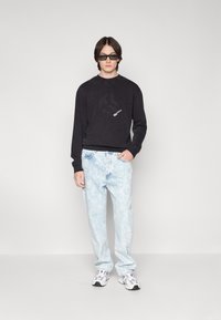 Karl Lagerfeld Jeans REGULAR UNISEX - Sweatshirt - black