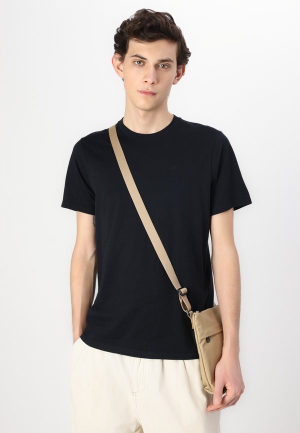 Icon Crew T-Shirt - Basic T-shirt3