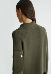 LIU JO WITH BUTTONS AND POCKET - Maglione - olive