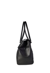 Bolso de mano de cuero negro con textura y doble asa para el hombro, visto de lado sobre un fondo blanco.