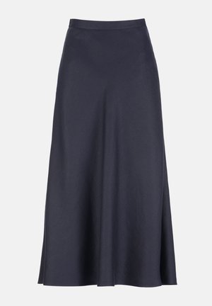 Dlhá tmavomodrá sukňa do A s hladkou textúrou a priliehavým pásom, jemne sa rozširujúca do dĺžky po polovicu lýtok.