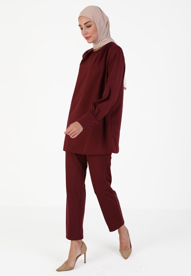 Modanisa REFKA - Blouse - burgundy