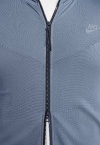 M TECH FZ LGHTWHT - Trainingsvest - diffused blue diffused blue