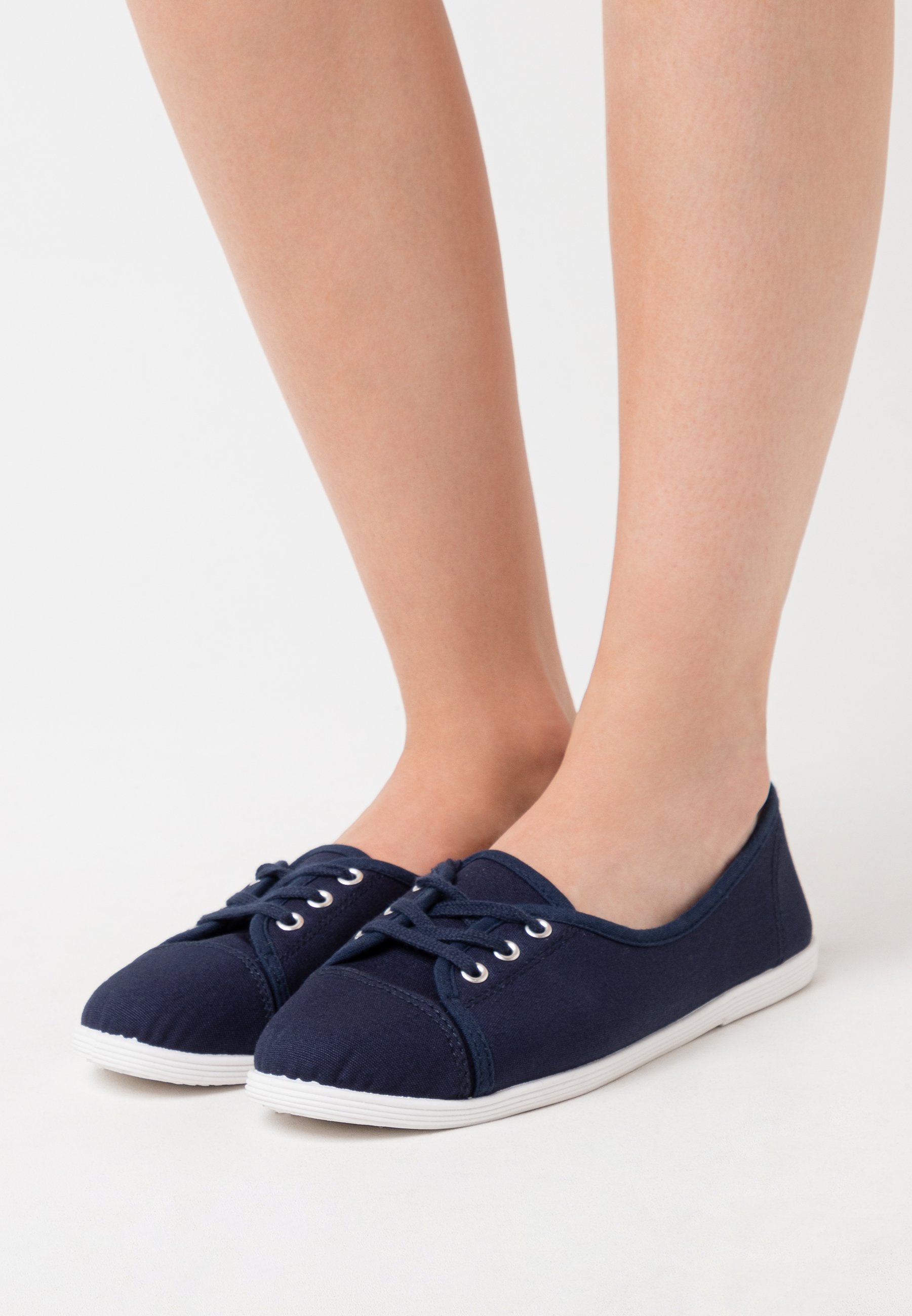 CALANDO Joggesko dark blue Zalando.no CALANDO Joggesko black Zalando.no