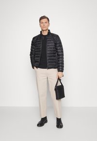 Tommy Hilfiger CREW NECK  - Camisola - black