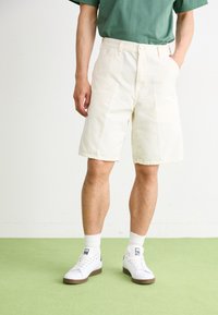 Carhartt WIP - SINGLE KNEE - Šortky - off-white Miniatura obrázku 1