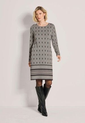 MADELEINE, MADELEINE KLEID SCHMALES KLEID MIT GRAFIK-DRUCK - Freizeitkleid - black   pearl white
