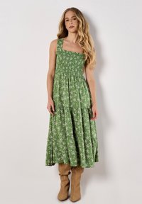 Unausgewählt, green