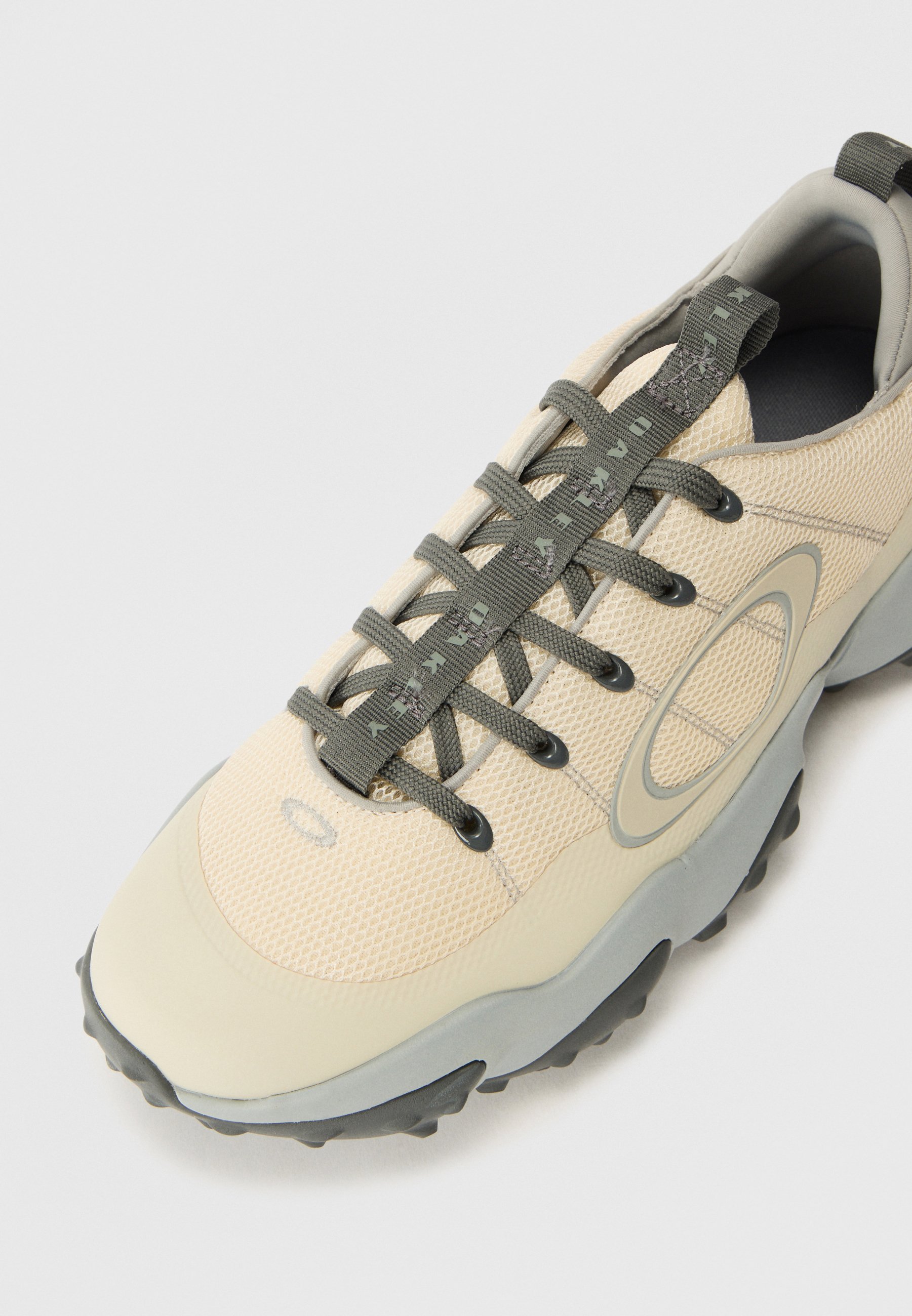 Oakley EDGE FLEX - Golf shoes (without spikes) - mist/cement/beige