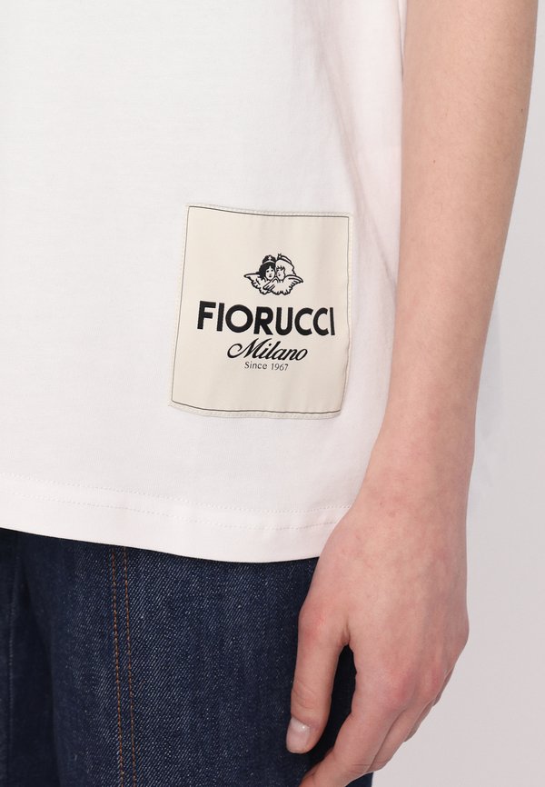 LOGO LABEL REGULAR FIT - Basic T-shirt4