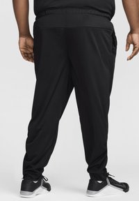 Nike Performance - Spodnie treningowe