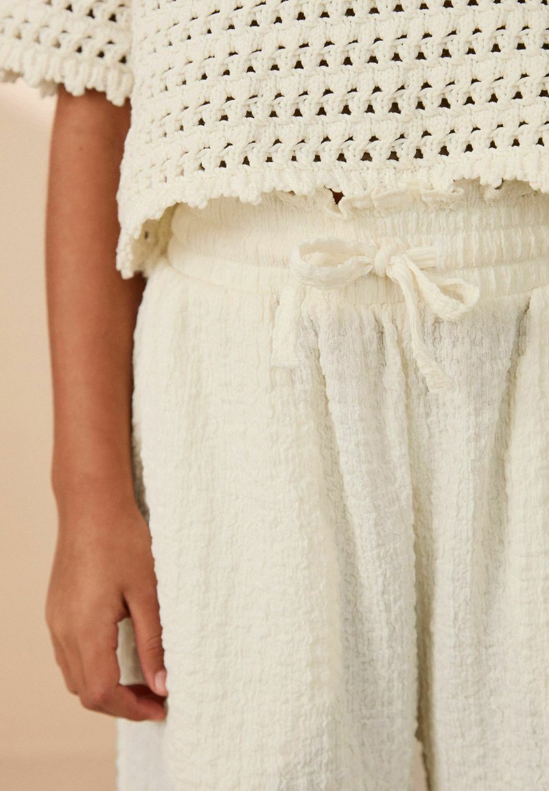 Next CRINKLE TEXTURE WIDE - REGULAR FIT - Bukser - neutral