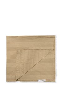 Écharpe en coton kaki avec un motif texturé et côtelé. Présente un bord effiloché et un coin replié révélant une autre couche. Marquage sur le bord.