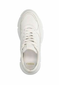 Weißer Sneaker mit Obermaterial aus glattem Leder, Schnürdesign, gepolsterter Zunge und einer dicken Gummisohle mit feinen Texturdetails.