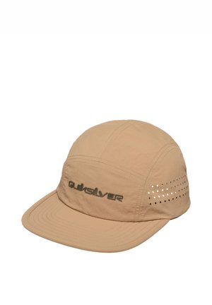 Beżowa czapka z daszkiem z perforowanymi bocznymi panelami i ciemnym haftowanym logo Quiksilver z przodu.
