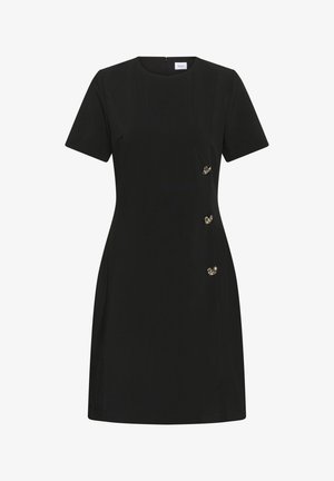 Černé šaty ke kolenům s krátkými rukávy, kulatým výstřihem a se třemi dekoračními zlatými tlačítky ve tvaru motýlů na pravé straně.