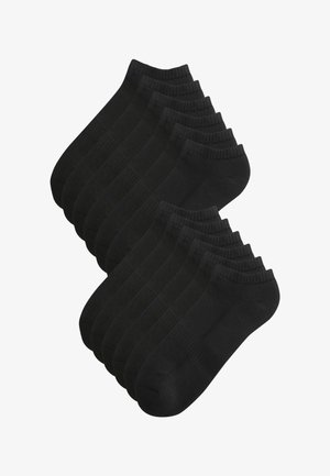 Tizenkét fekete, alacsony szárú boka zokni készlet két átfedő sorban, fehér háttéren.