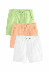 Drei Paar Shorts in Grün, Pfirsich und Weiß. Jedes hat einen elastischen Bund mit Kordelzug, Seitentaschen und eine glatte Baumwollstruktur.