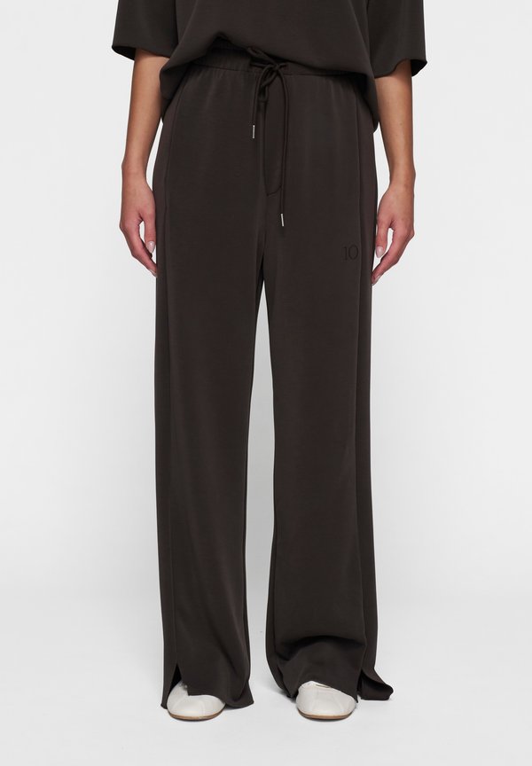 WIDE LEG JOGGER - Jogginghose - chocolate