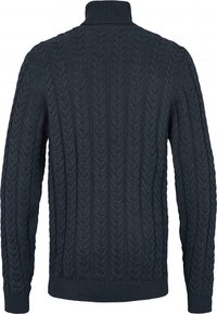 Marinblått stickat tröja med flätmönster, ribbad krage och muddar. Texturen är tjock och strukturerad för värme.