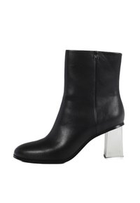 LOLA CASADEMUNT Klasične gležnjače - black