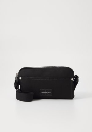 Calvin Klein Jeans SPORT ESSENTIALS CAMERA BAG W - Sac bandoulière - black