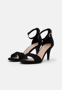 Anna Field Wide Fit Sandaalit nilkkaremmillä - black