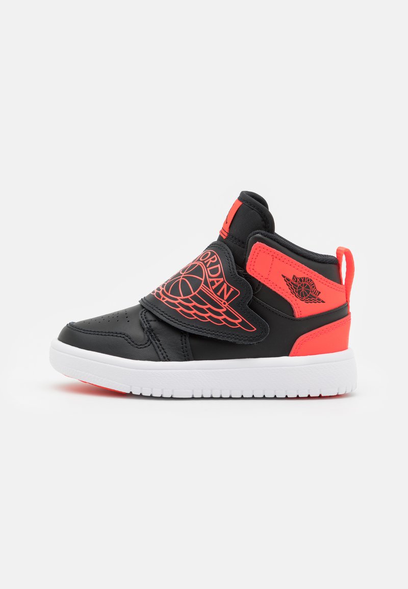 Jordan SKY JORDAN 1 - Sapatilhas de cano alto - black/infrared 23/white