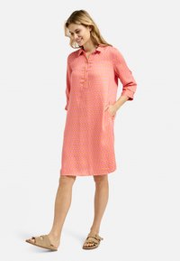 Smith&Soul MIT 3/4-ÄRMELN - Blusenkleid - sand