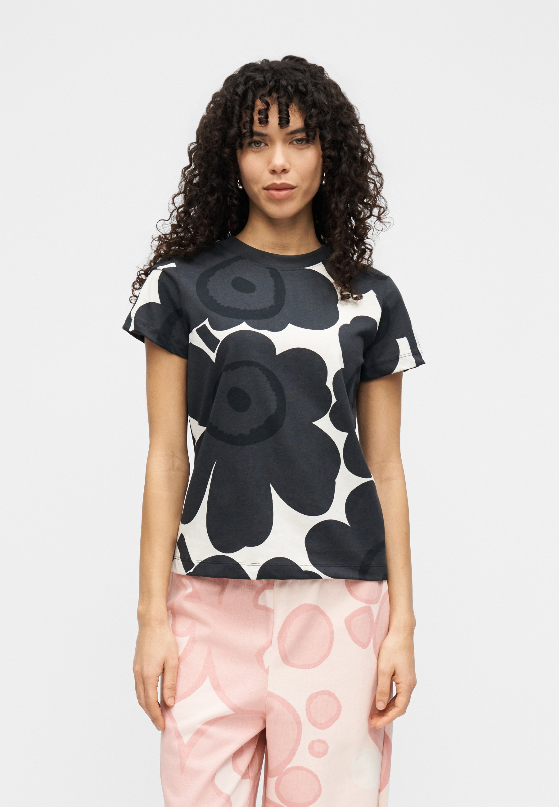 Marimekko HELEYS UNIKKO - Print T-shirt - off-white/dark grey