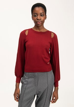 INFLUENCER CUT-OUTS SHOULDER - Striktrøje - cognac