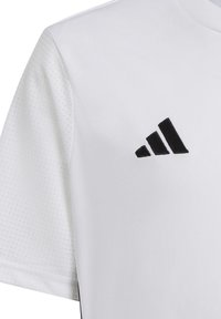 Thumbnail Image 3
