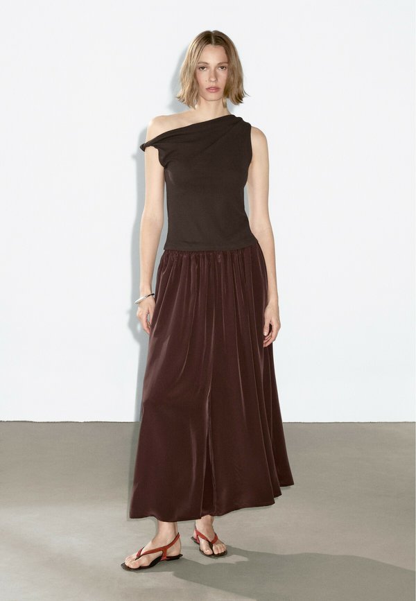 FLUID TECHNICAL - Trousers - bordeaux