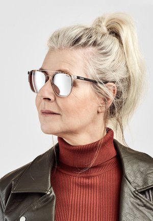 Sunglasses - brown/yellow tortoise