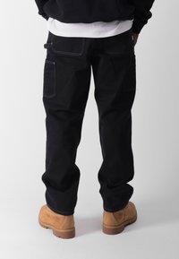 BLKVIS ATELIÉR DOUBLE KNEE UNISEX - Tööteksad - black