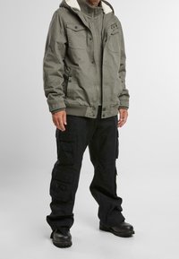 Brandit Vinterjacka - olive