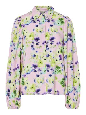 Lille lilletapeet, kus on pastellroosa kangas, millel on rohelised ja lillad lillemustrid, kraega kaelus ja pufshirt pikkade varrukatega.