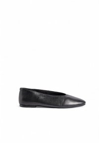 Ballet pumps - black