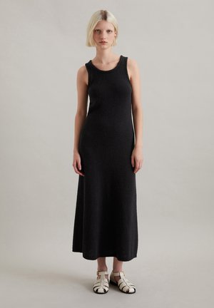 Maxi dress - black