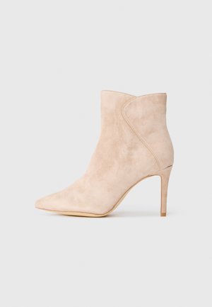 High Heel Stiefelette - beige