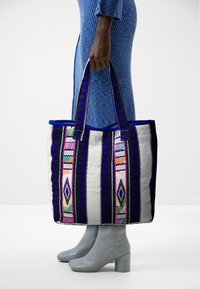 Lollys Laundry ANNALEELL BAG - Shopping bag - multi-coloured