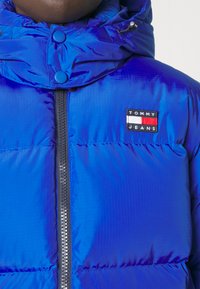 Tommy Jeans ALASKA  - Piumino - ultra blue