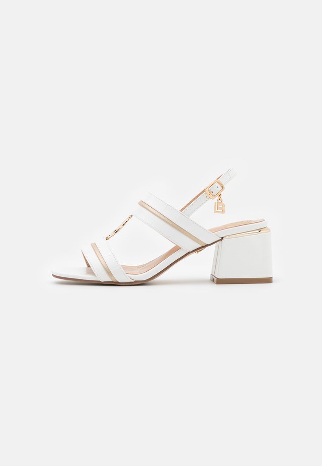 Sandaler - white