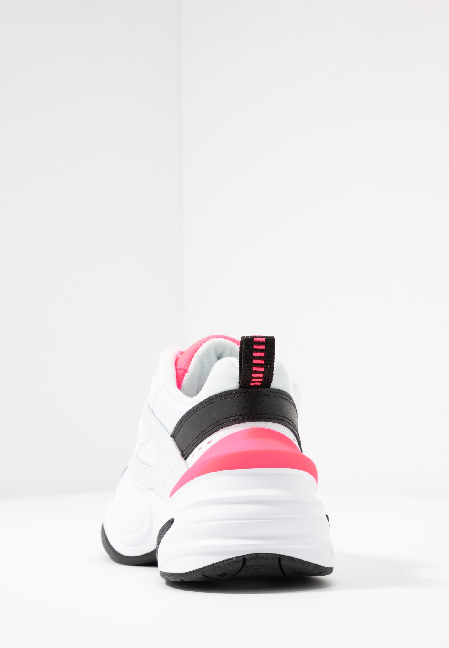 zalando nike tekno