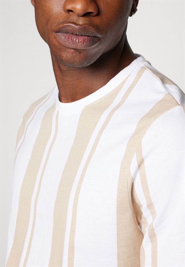 Print T-shirt - tan4