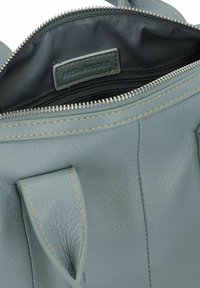 FREDsBRUDER FEELING GOOD  - Borsa a mano - dusty blue