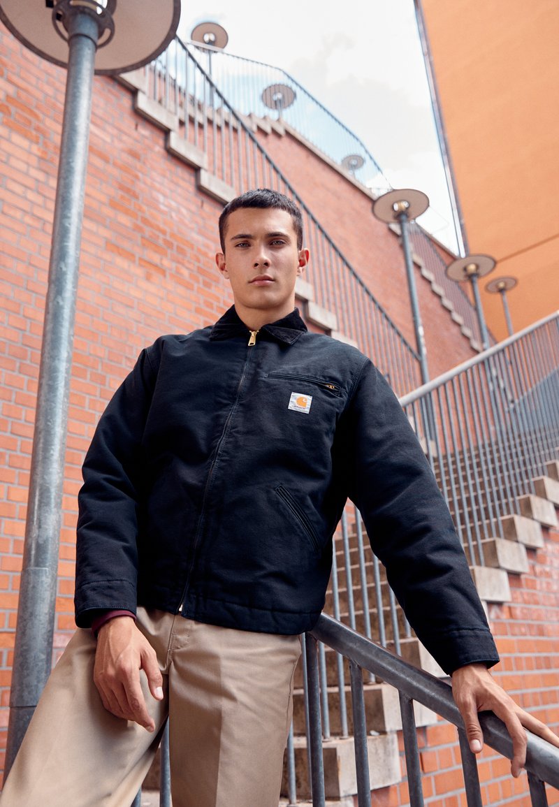 carhartt-detroit-jacket-streetwear-ubicaciondepersonas-cdmx-gob-mx