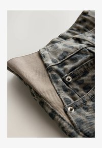 Non sélectionné, animal print