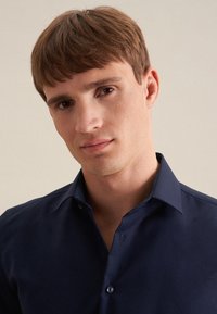 Seidensticker SHAPED - Zakelijk overhemd - blau