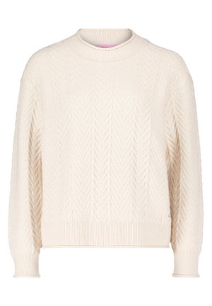 Krämig stickad tröja med en strukturerad fiskbensmönster, ribbad rund halsringning och ärmslut, samt en lös passform för komfort.